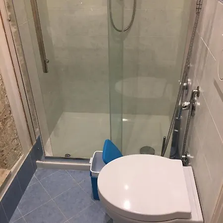 לינה וארוחת בוקר Domus Gaetani 3*