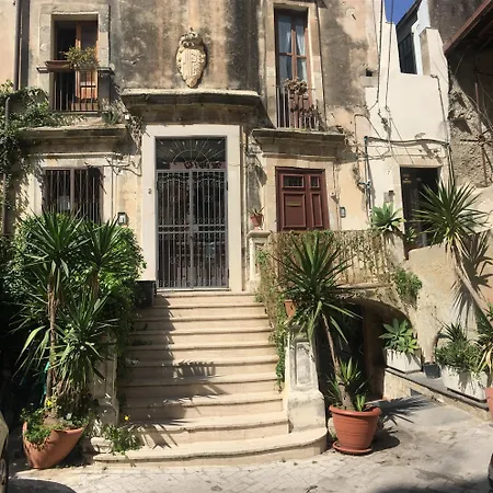 Alojamento de Acomodação e Pequeno-almoço Domus Gaetani Syracuse
