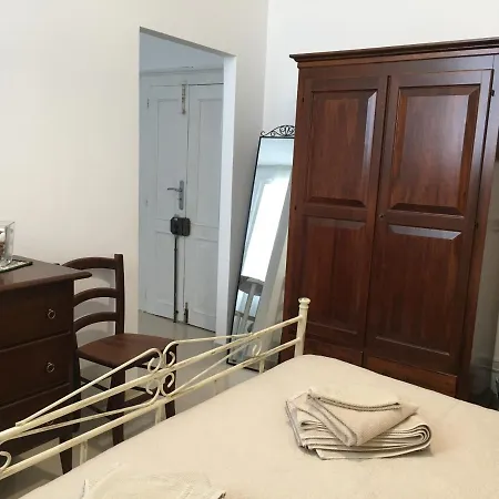 Domus Gaetani B&B *