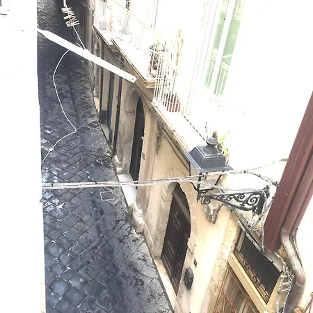 Domus Gaetani Bed & Breakfast